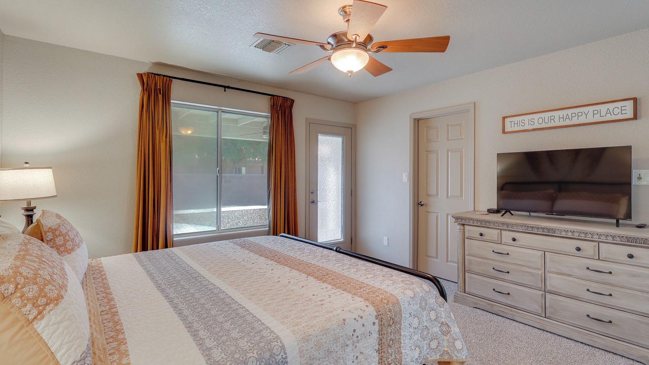 Photo of Bedroom in Mesa Del Sol