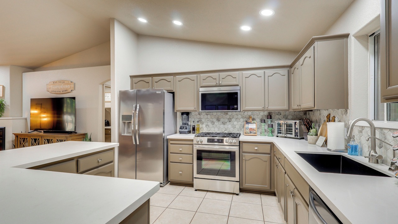 Photo of Kitchen in Mesa Del Sol