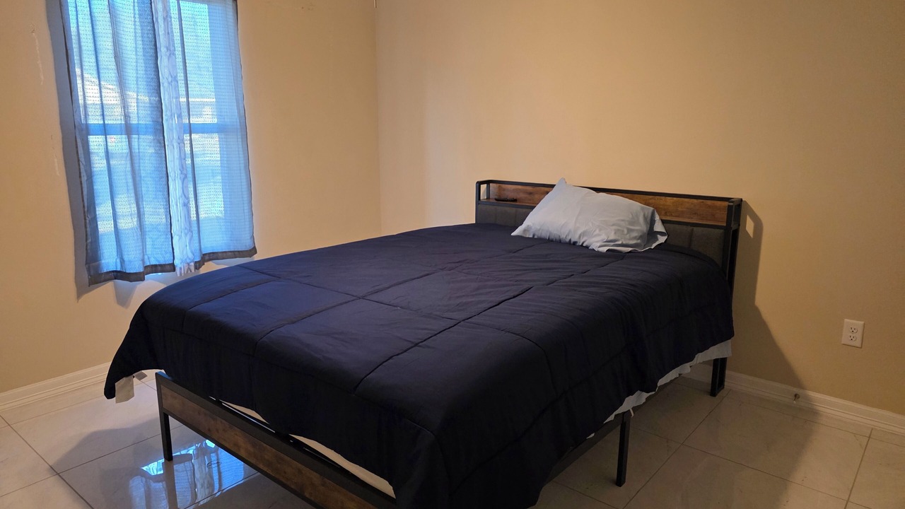 Photo of Bedroom in Weslaco