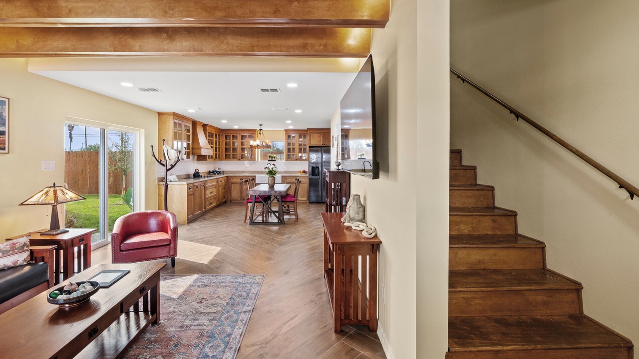 Photo of Livingroom in Mission