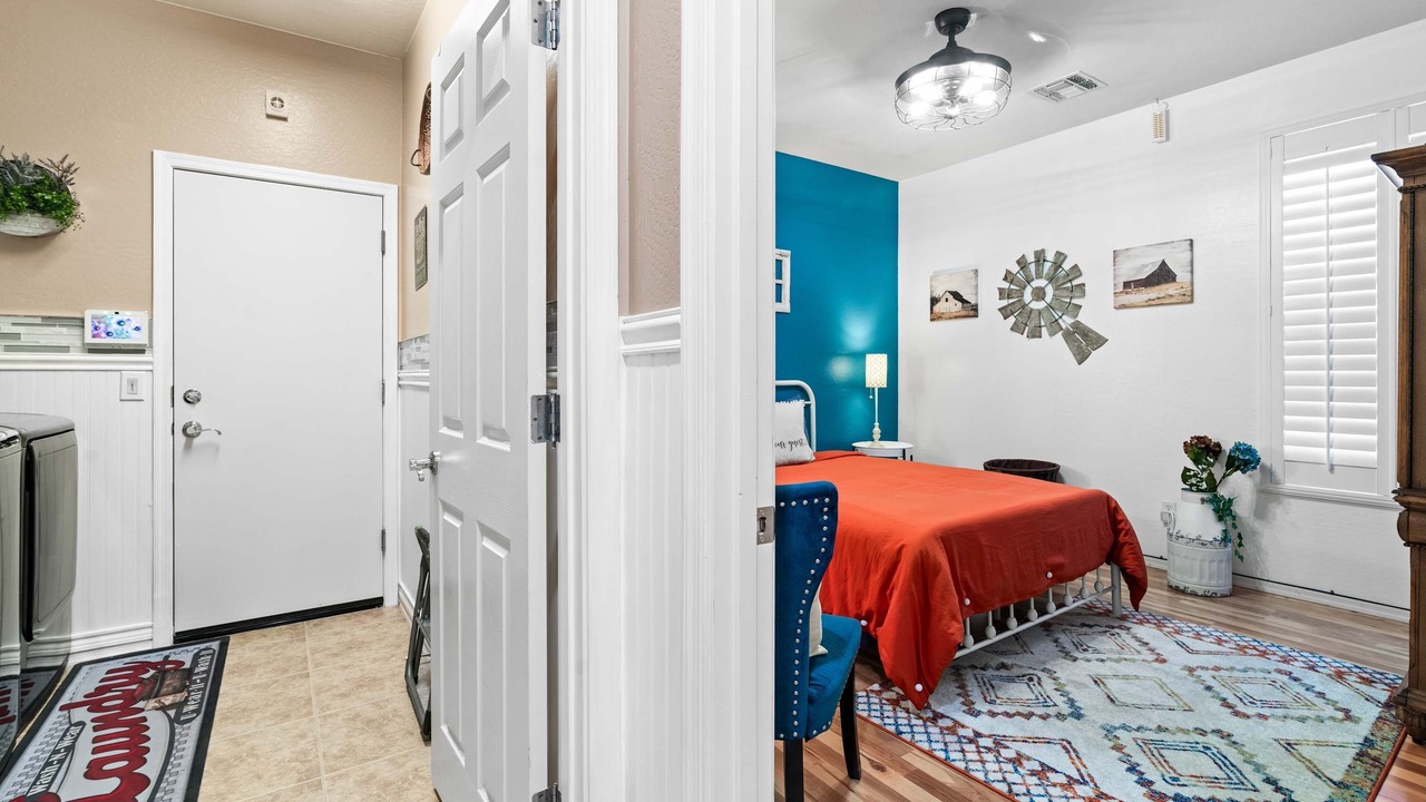 Photo of Bedroom in Glenmont Estates