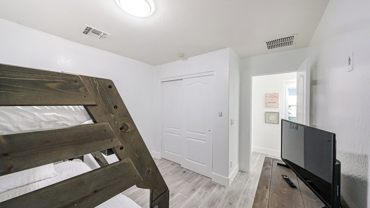 Photo of Bedroom in Rovey Farm Estates