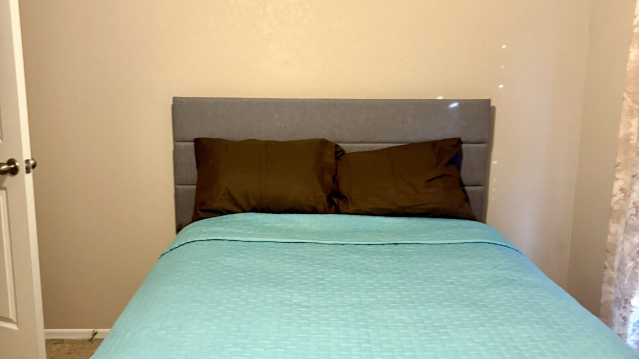 Photo of Bedroom in Glendale