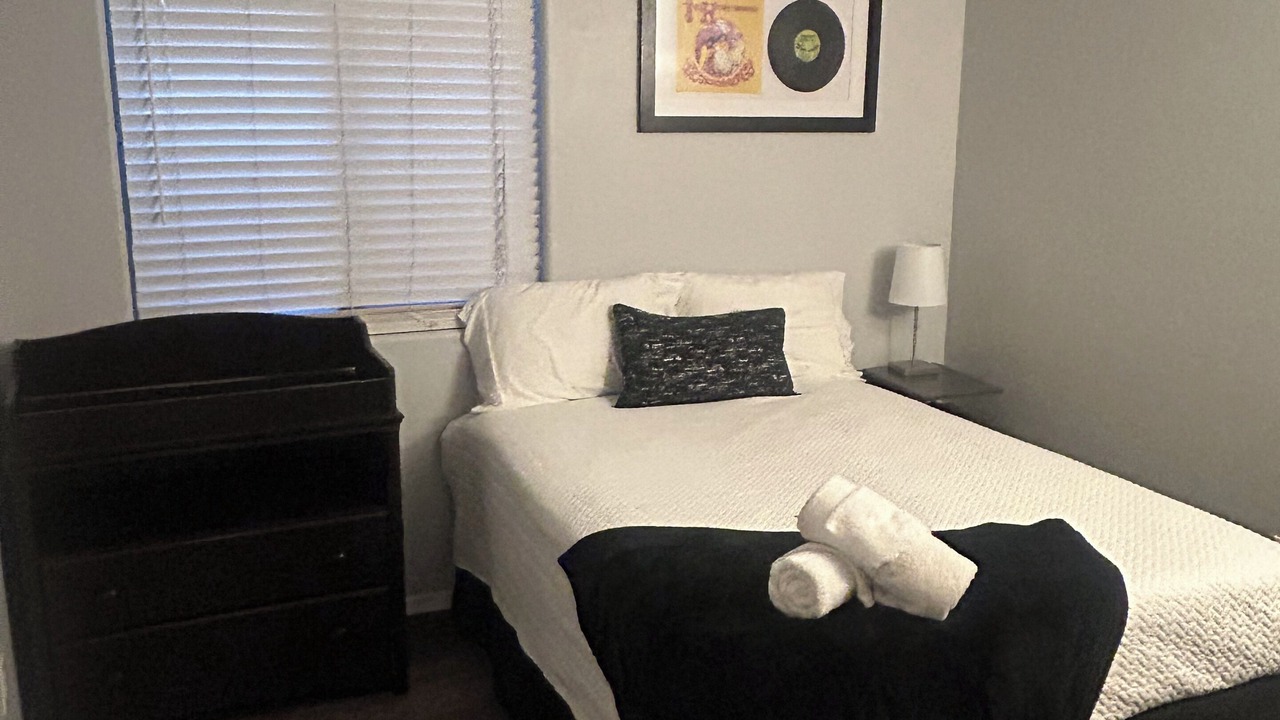 Photo of Bedroom in Avondale