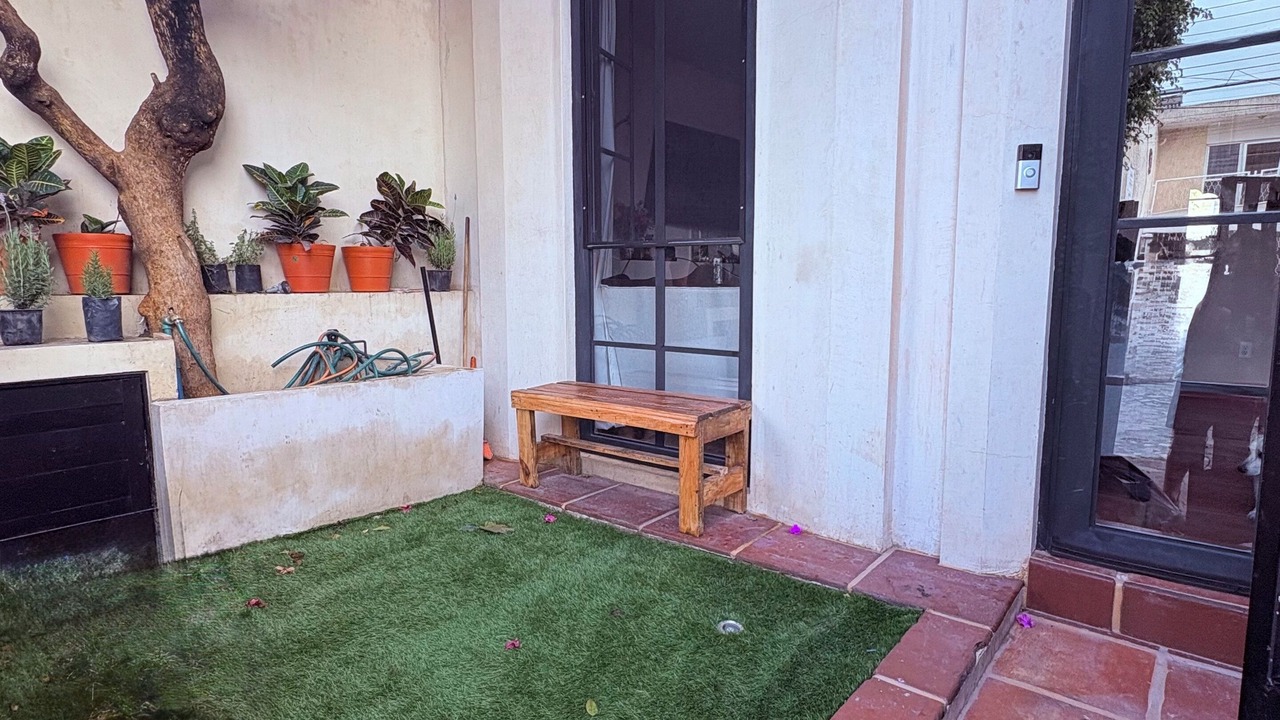 Photo of Outdoor in Tesistan