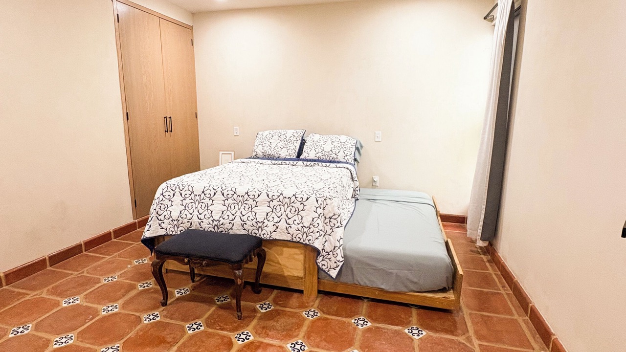 Photo of Bedroom in Tesistan