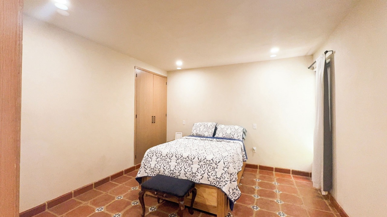 Photo of Bedroom in Tesistan