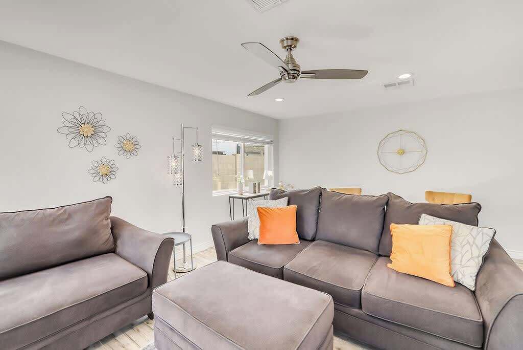 Photo of Livingroom in Coronado