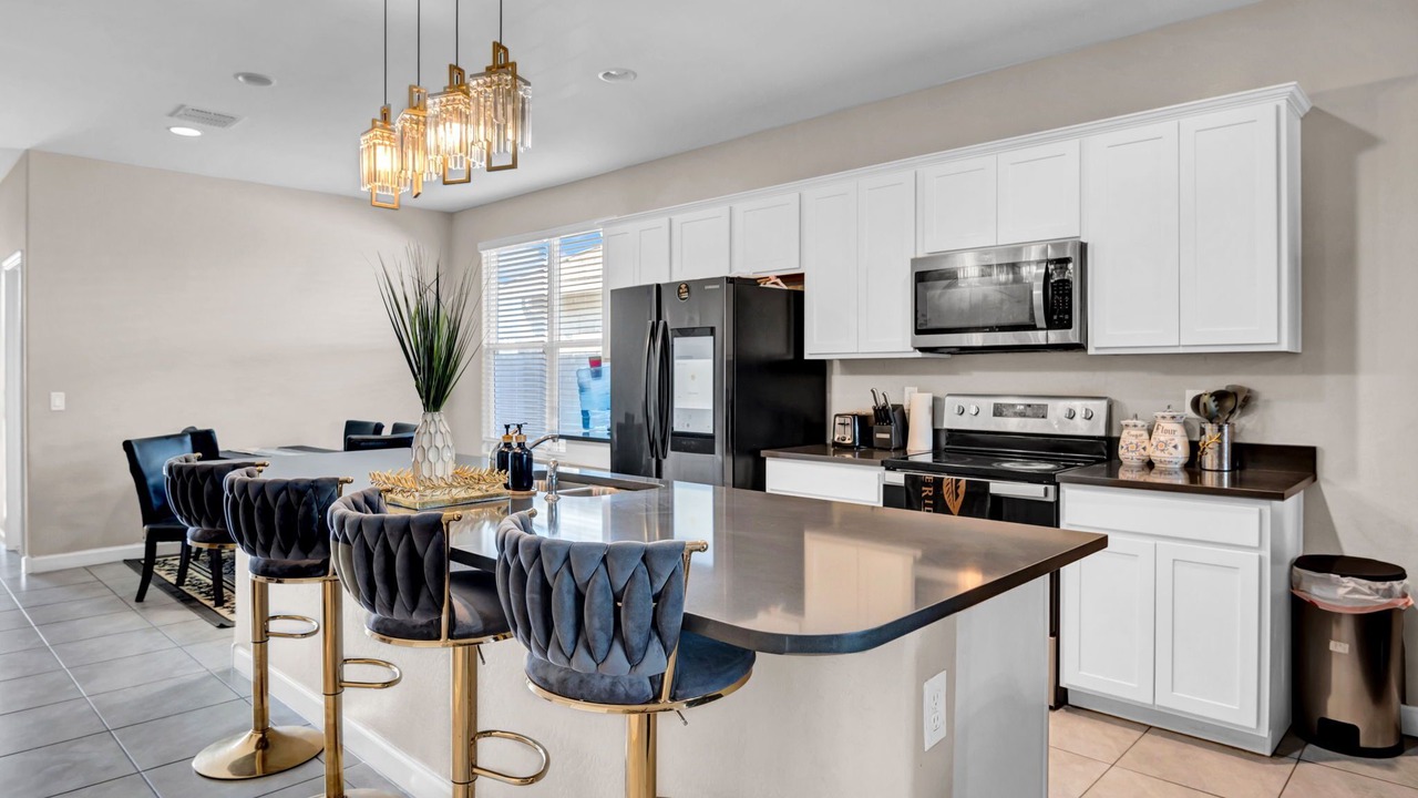 Photo of Kitchen in Rogers Ranch