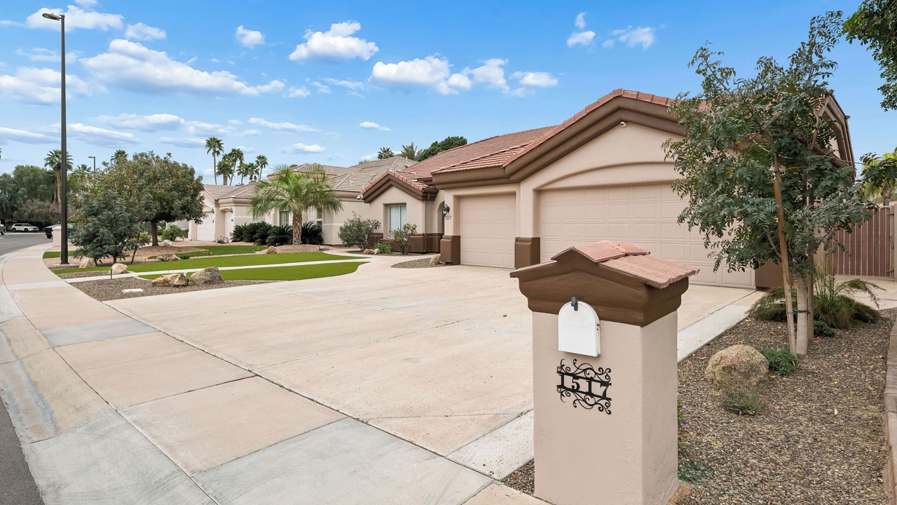 Photo of Outdoor in Val Vista Lakes