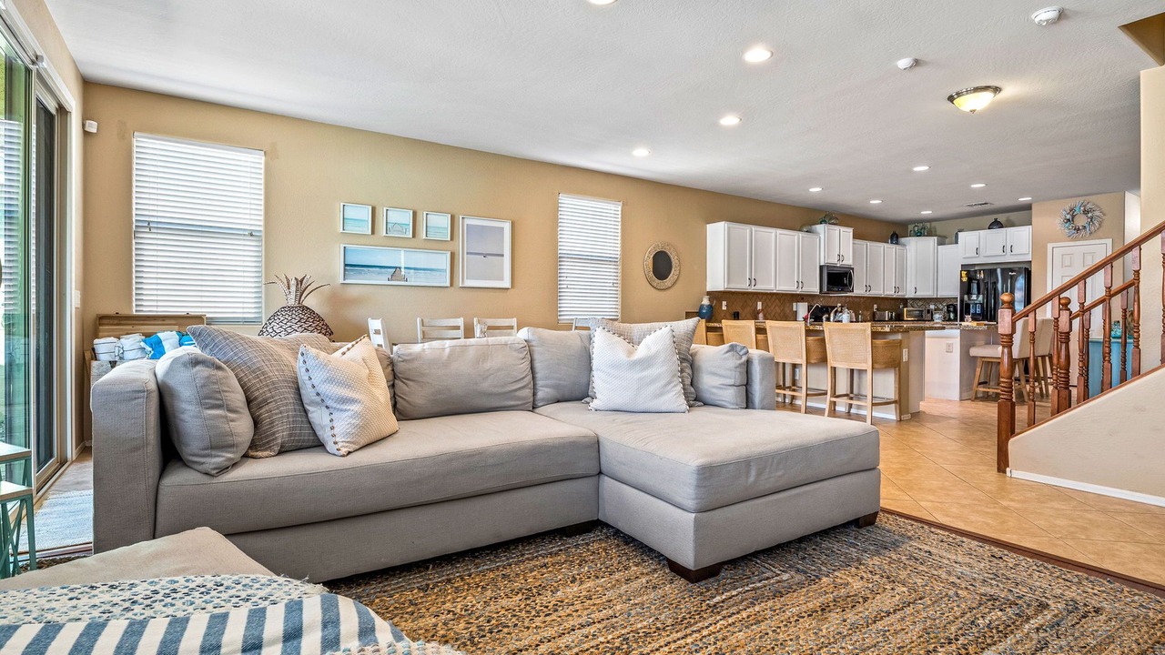 Photo of Livingroom in Surprise Farms