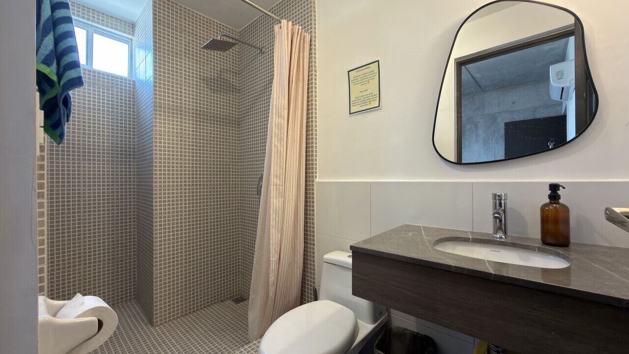 Photo of Bathroom in Monterrey Centro