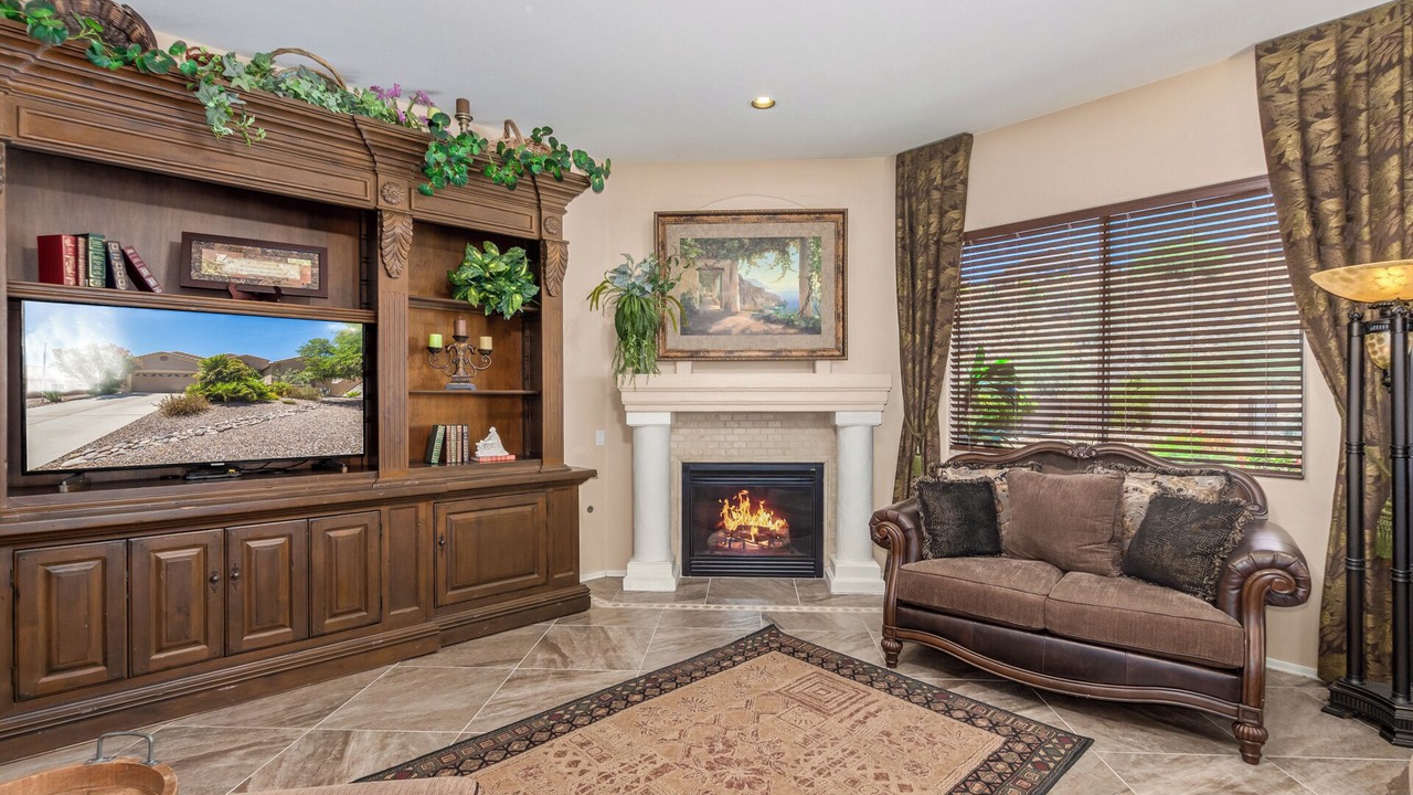 Photo of Livingroom in Saddlebrooke