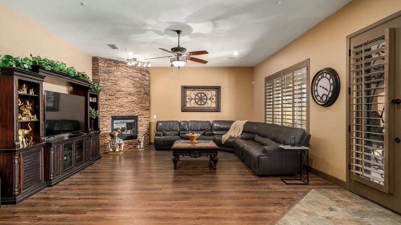 Photo of Livingroom in Vistancia