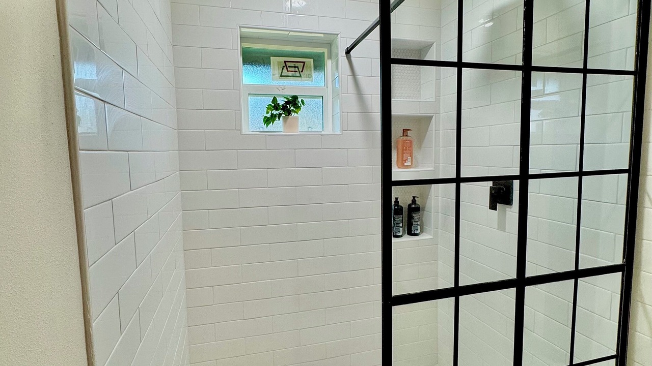 Photo of Bathroom in Brownsville