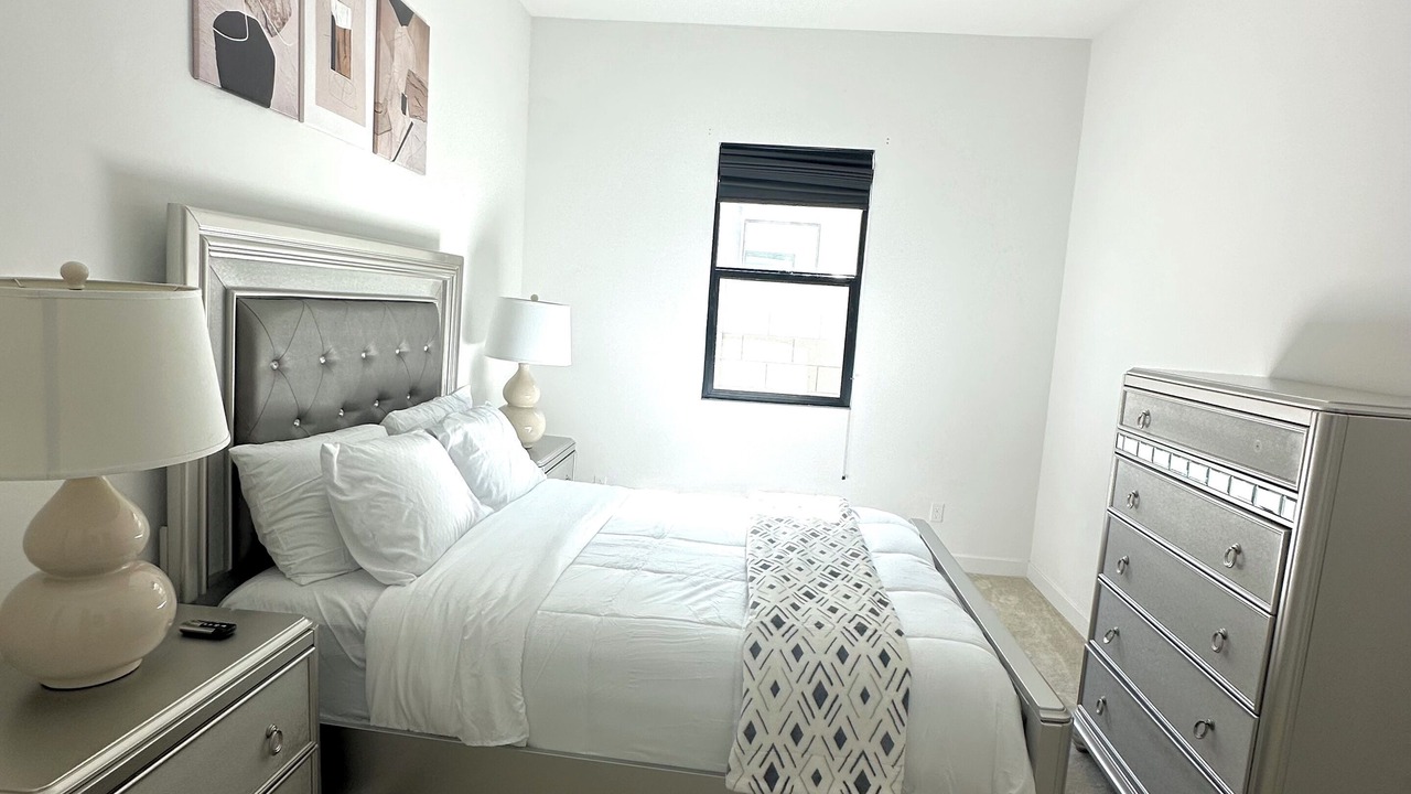 Photo of Bedroom in South Mountain