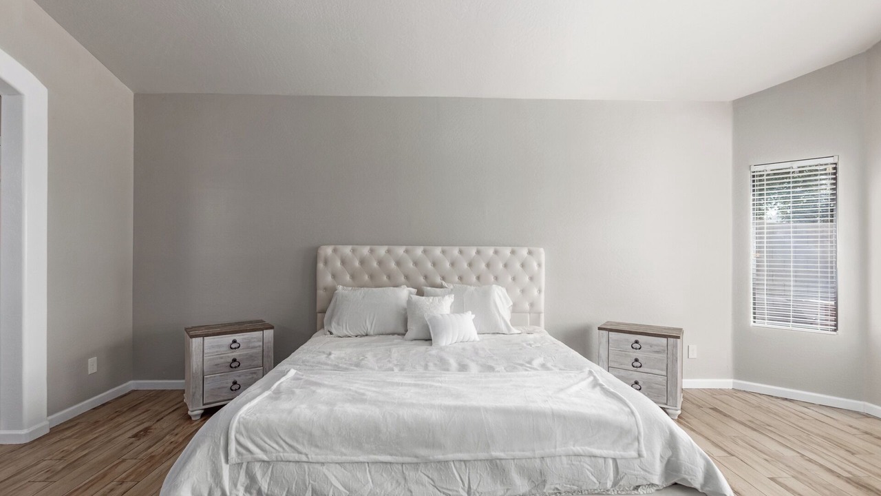 Photo of Bedroom in South Mountain