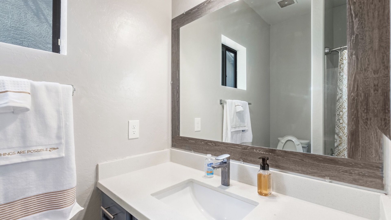 Photo of Bathroom in South Mountain