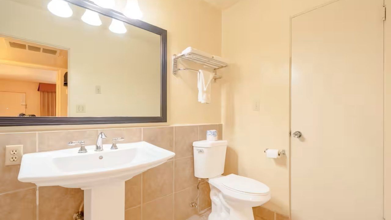 Photo of Bathroom in Yuma Townsite