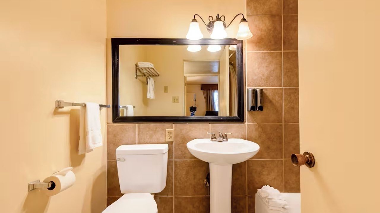 Photo of Bathroom in Yuma Townsite