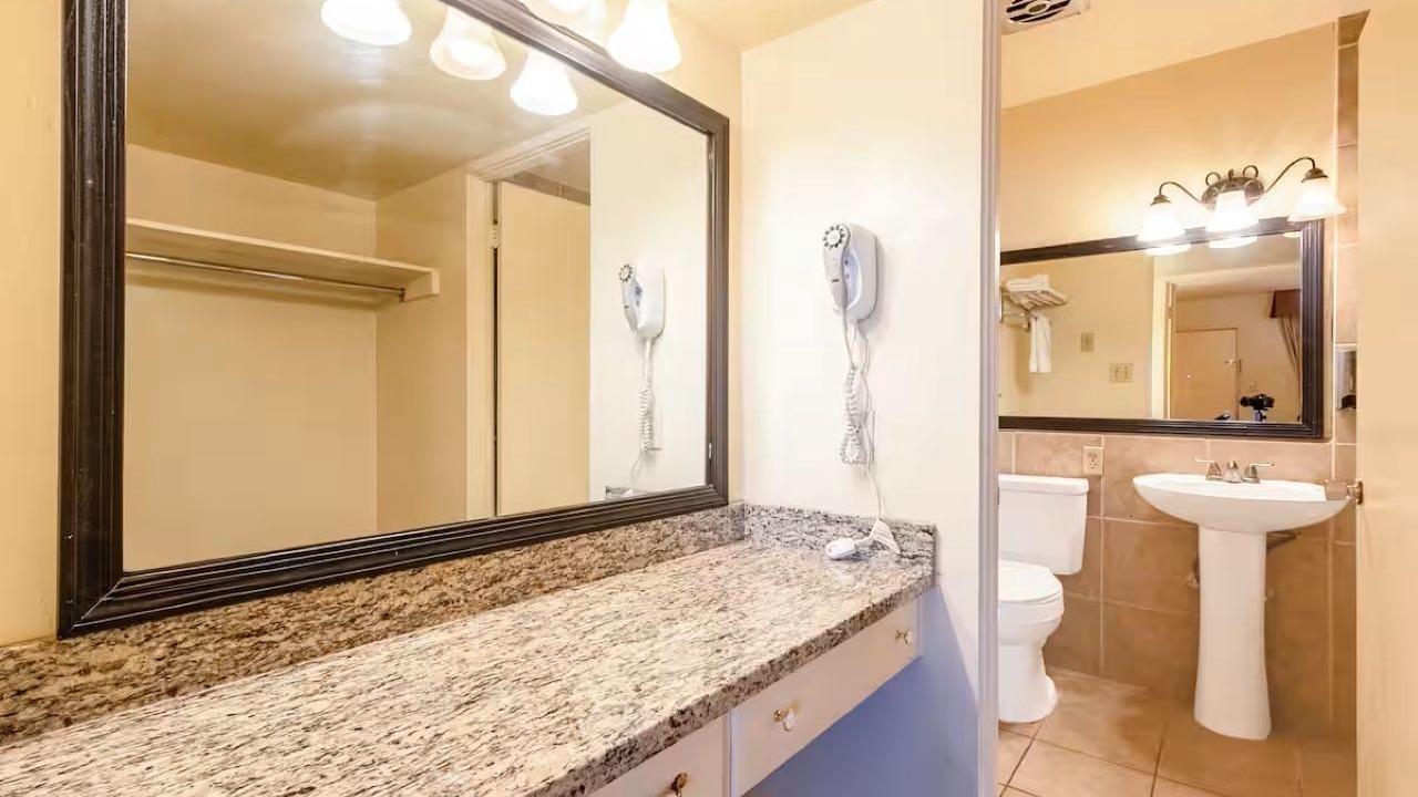 Photo of Bathroom in Yuma Townsite