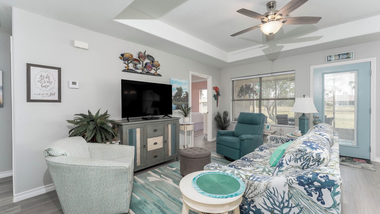 Photo of Livingroom in Laguna Vista