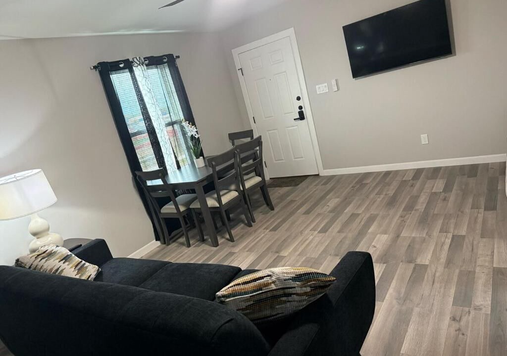 Photo of Livingroom in Weslaco