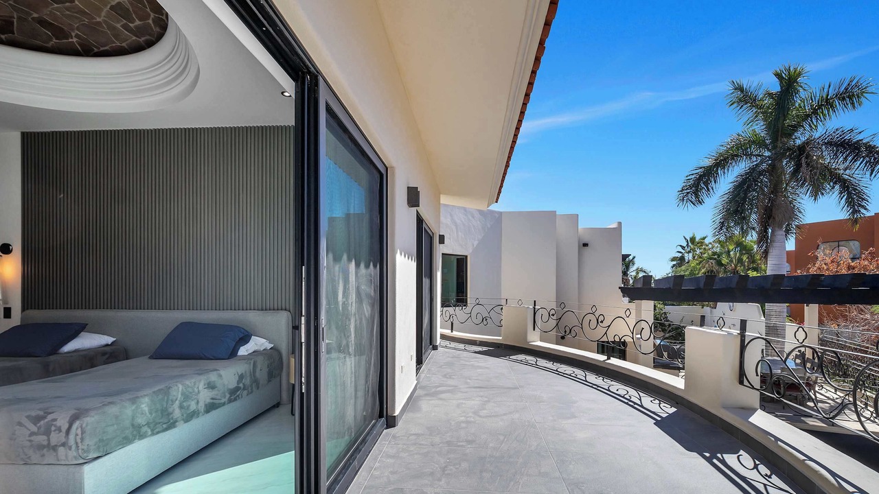 Photo of Patio Balcony in Cabo Bello