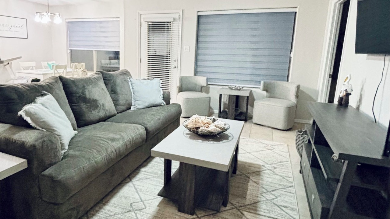 Photo of Livingroom in Laguna Vista