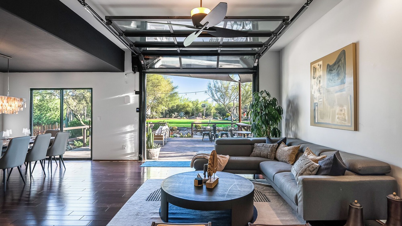 Photo of Livingroom in Desert View Village