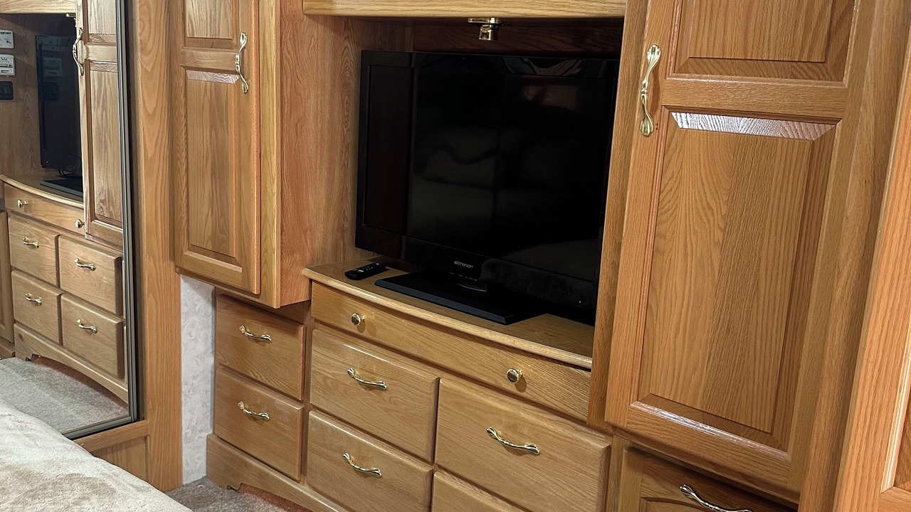 Photo of Bedroom in Picture Rocks