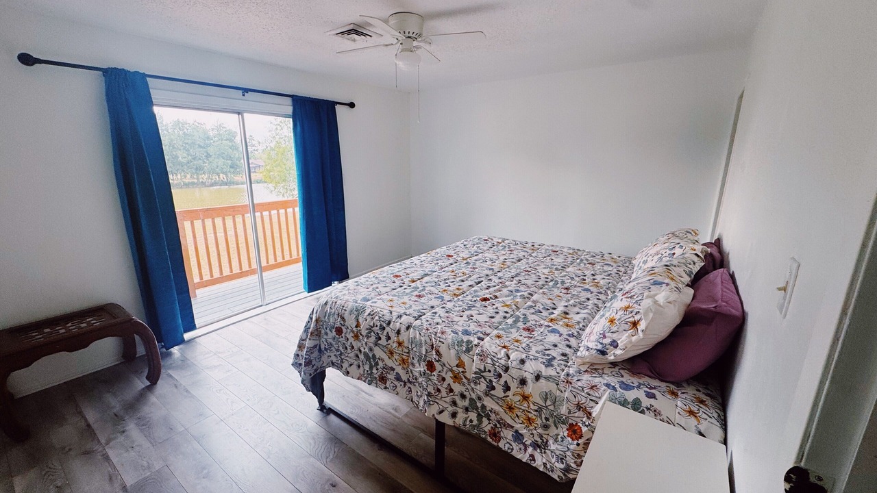 Photo of Bedroom in Brownsville