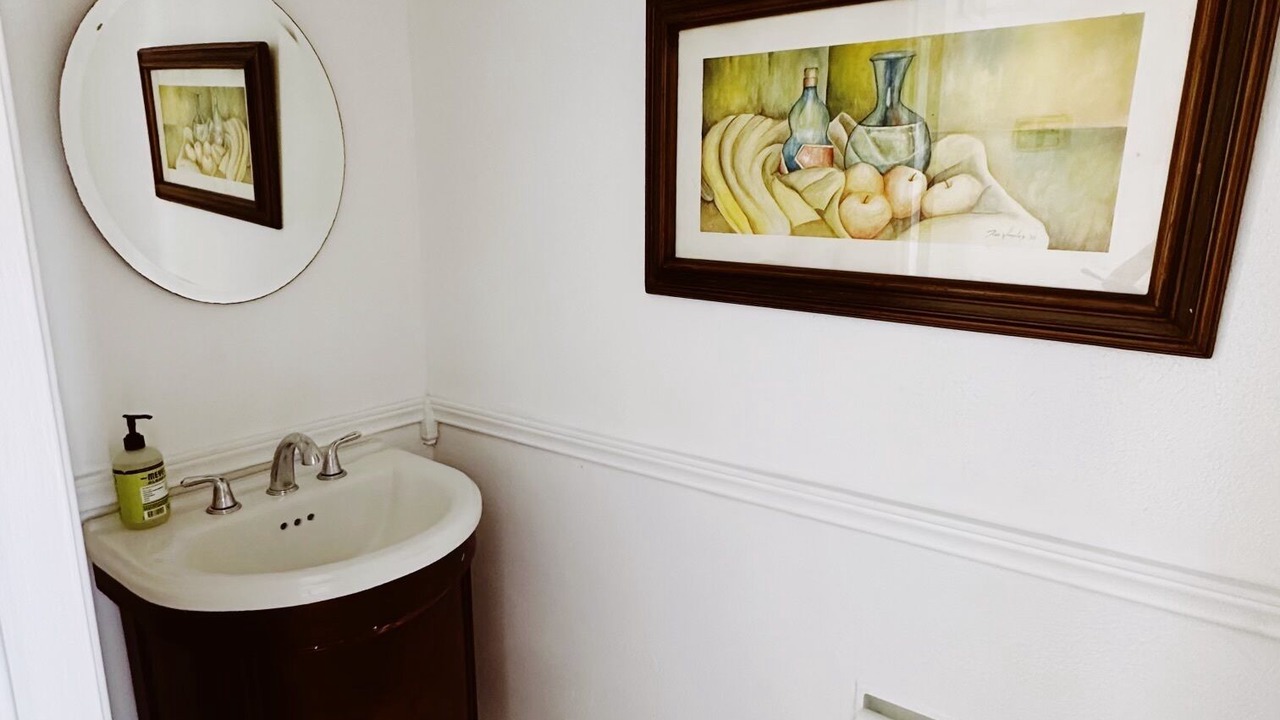 Photo of Bathroom in Brownsville