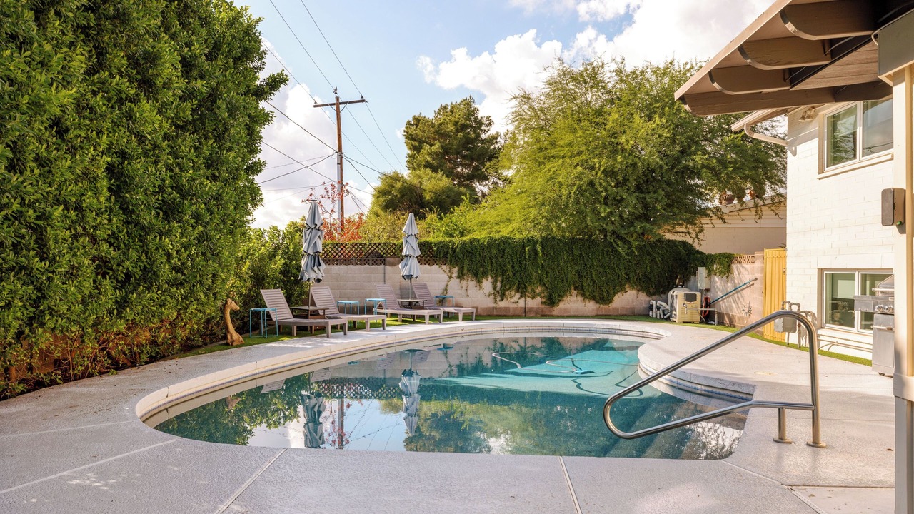 Photo of Outdoor in Park Scottsdale Four