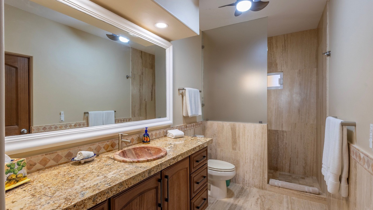 Photo of Bathroom in Zona Hotelera