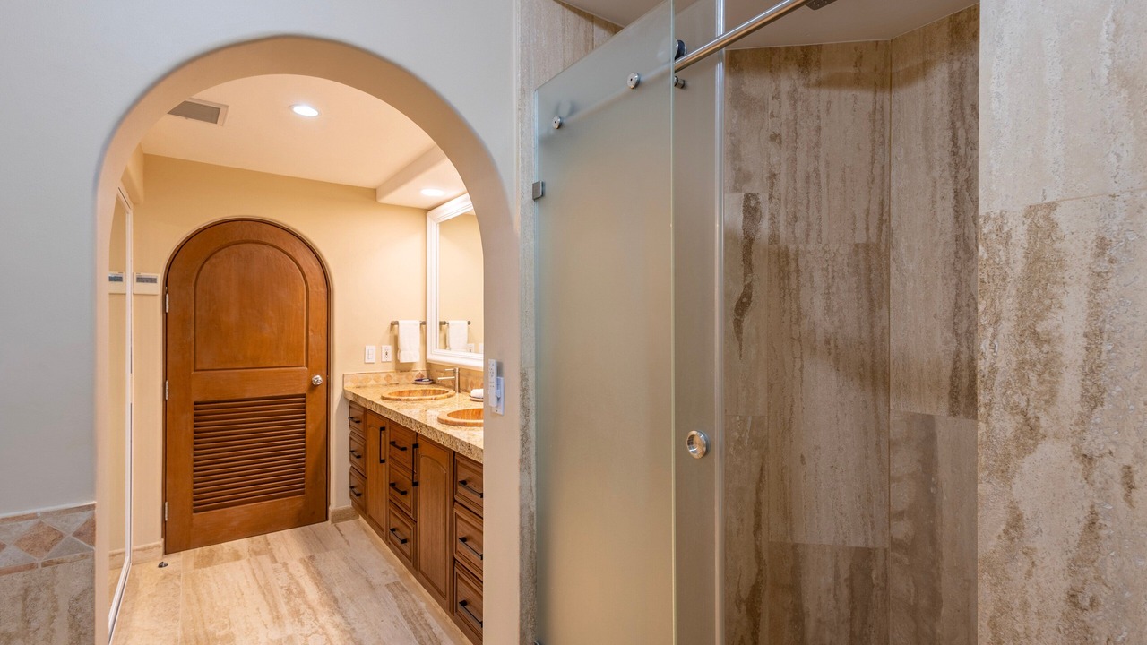 Photo of Bathroom in Zona Hotelera