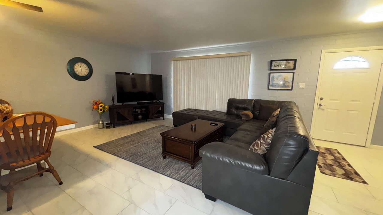 Photo of Livingroom in Newlife