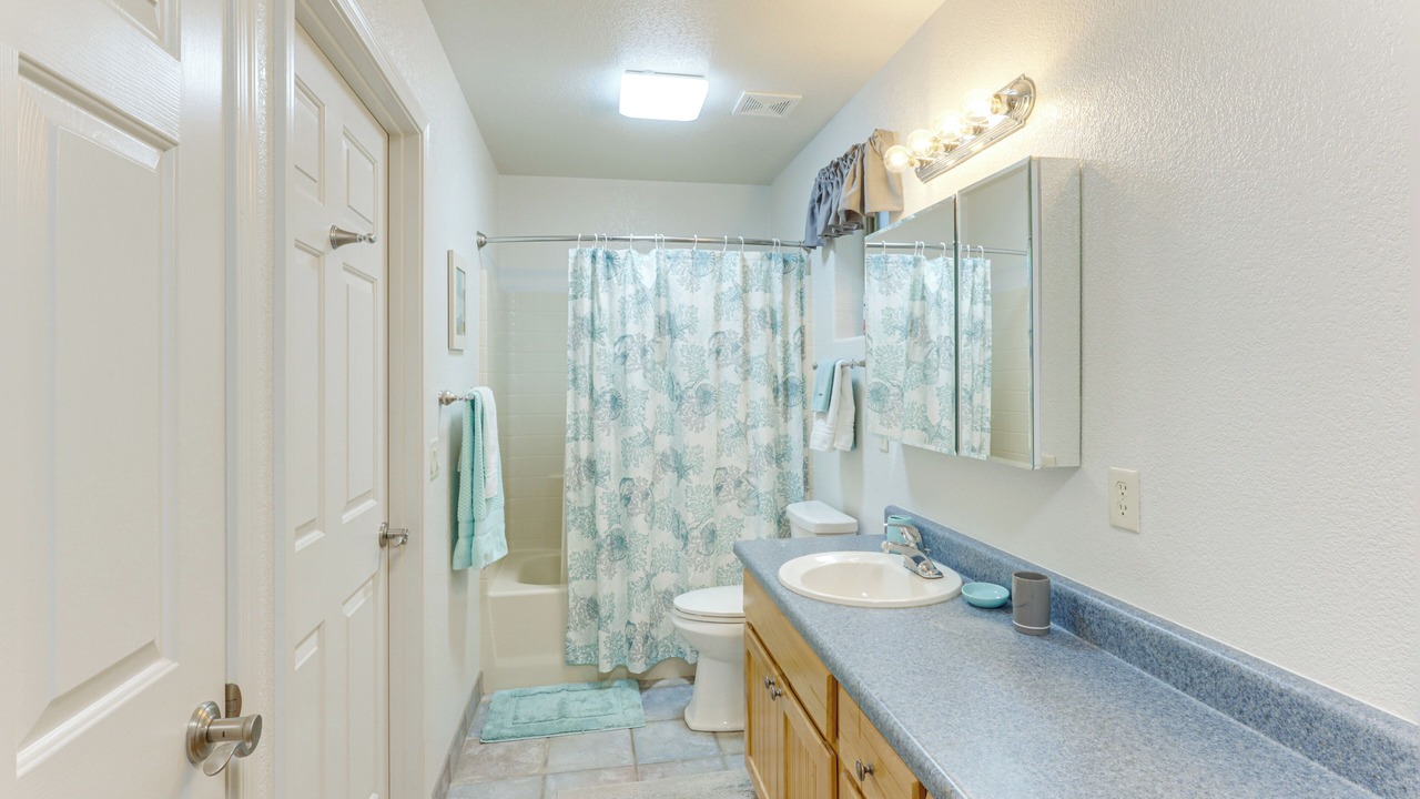 Photo of Bathroom in Foothills