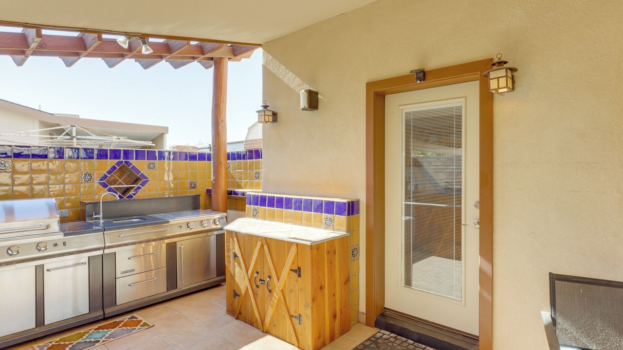 Photo of Outdoor in Foothills