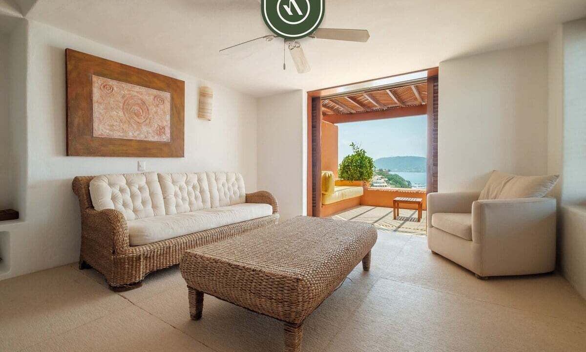 Photo of Livingroom in Ixtapa