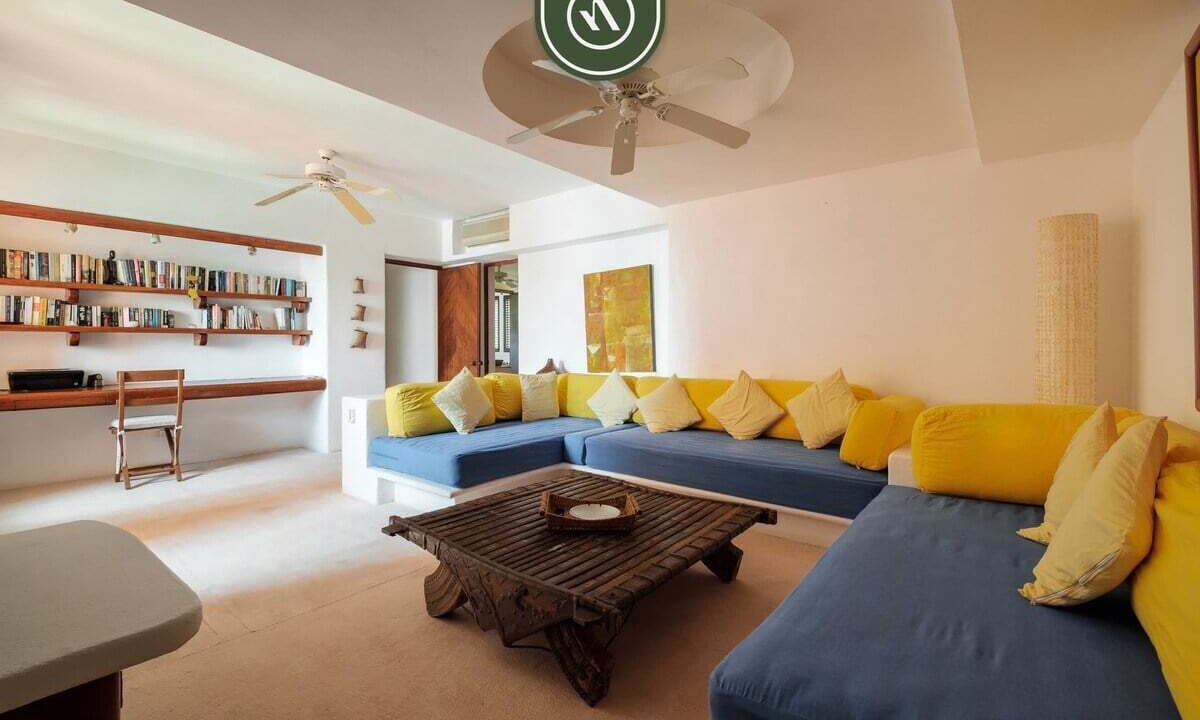 Photo of Livingroom in Ixtapa