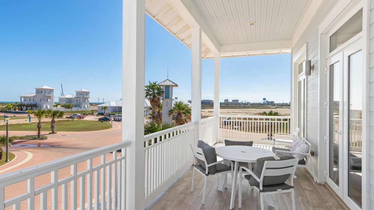 Photo of Outdoor in The Shores