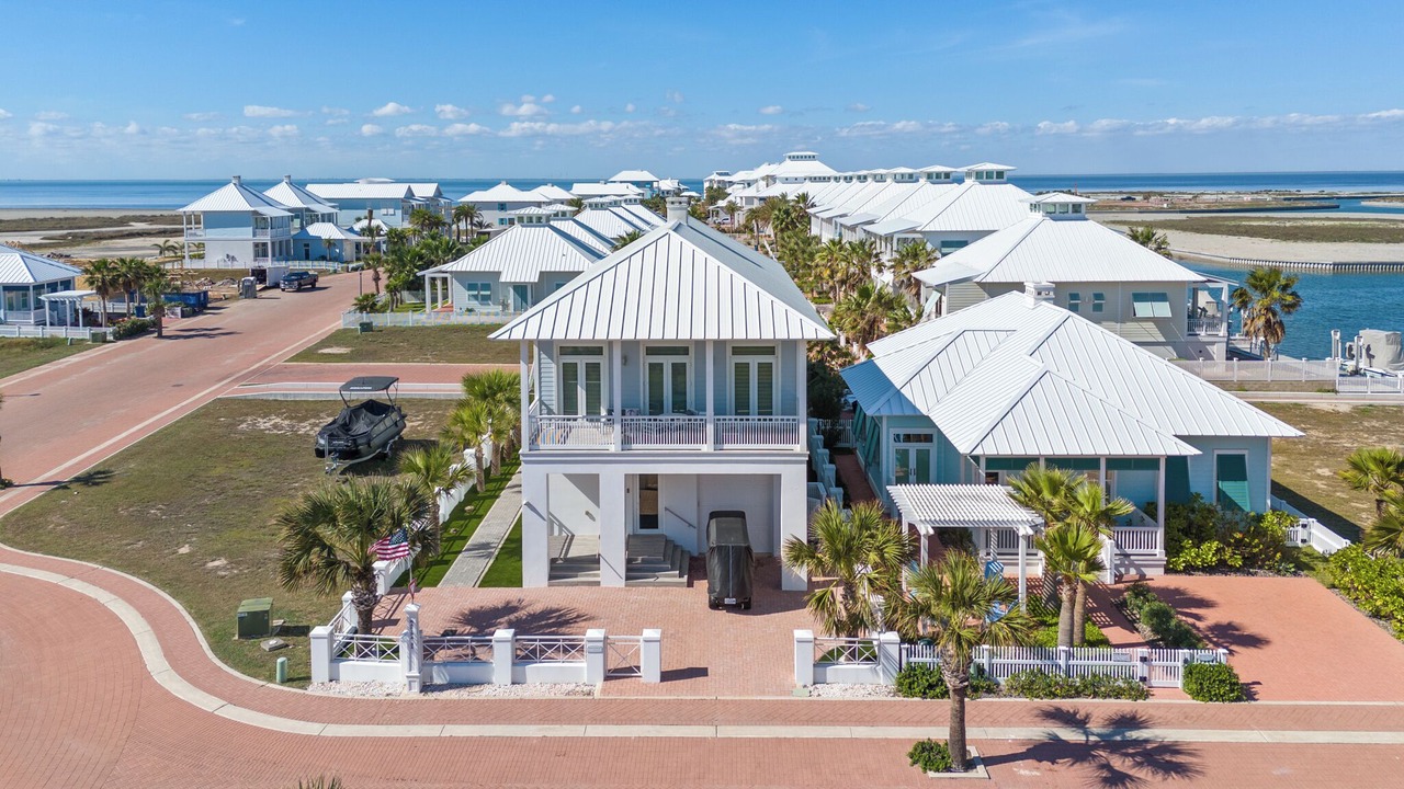 Photo of Outdoor in The Shores
