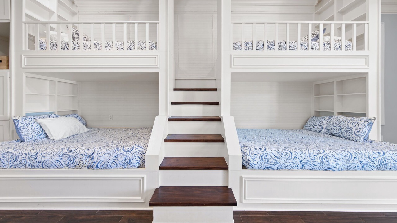 Photo of Bedroom in The Shores