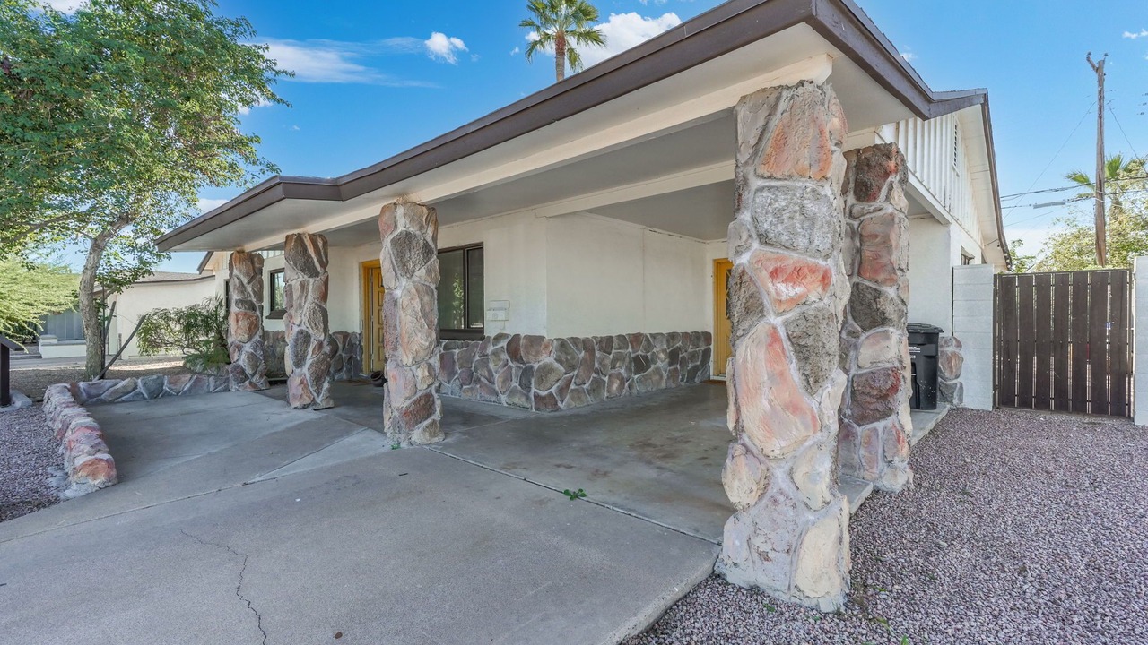 Photo of Outdoor in Papago Parkway