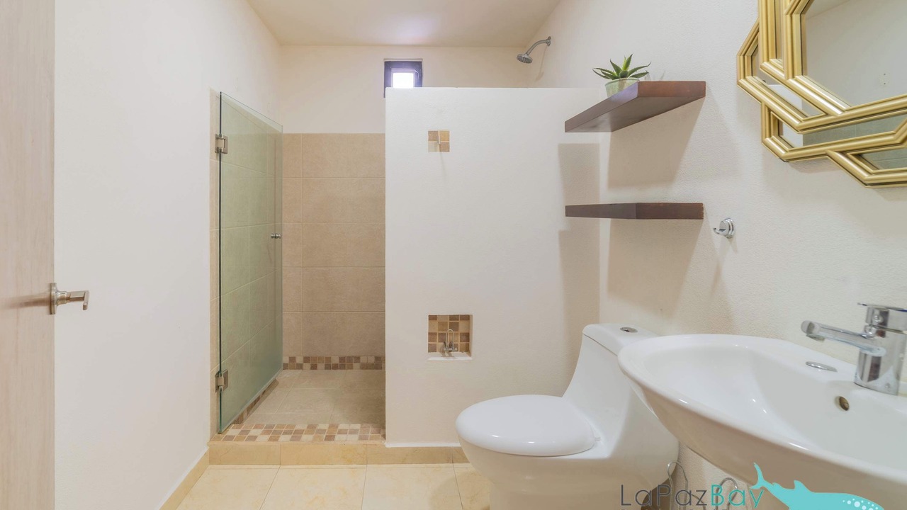 Photo of Bathroom in Esterito