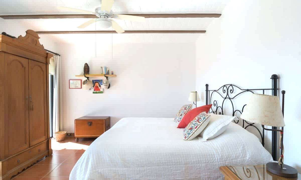 Photo of Bedroom in Raquet Club