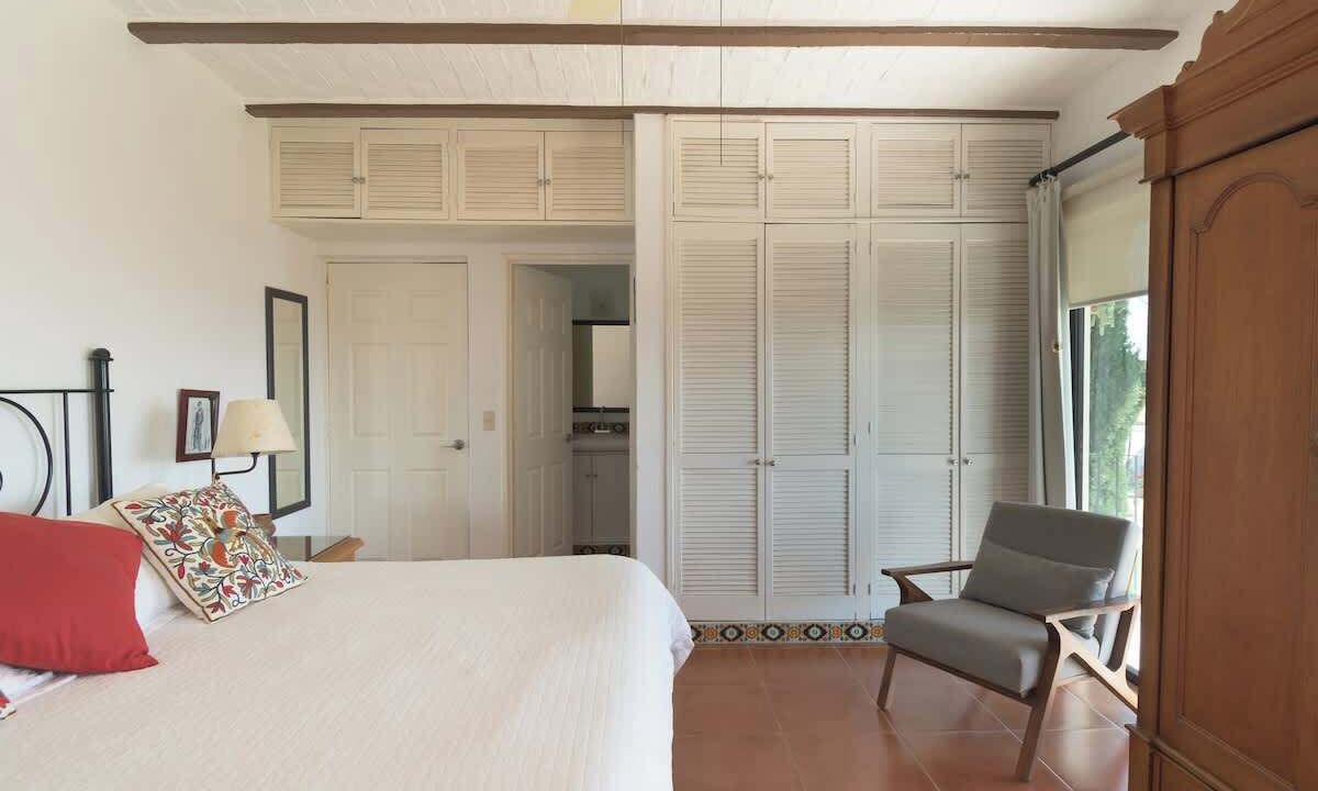 Photo of Bedroom in Raquet Club