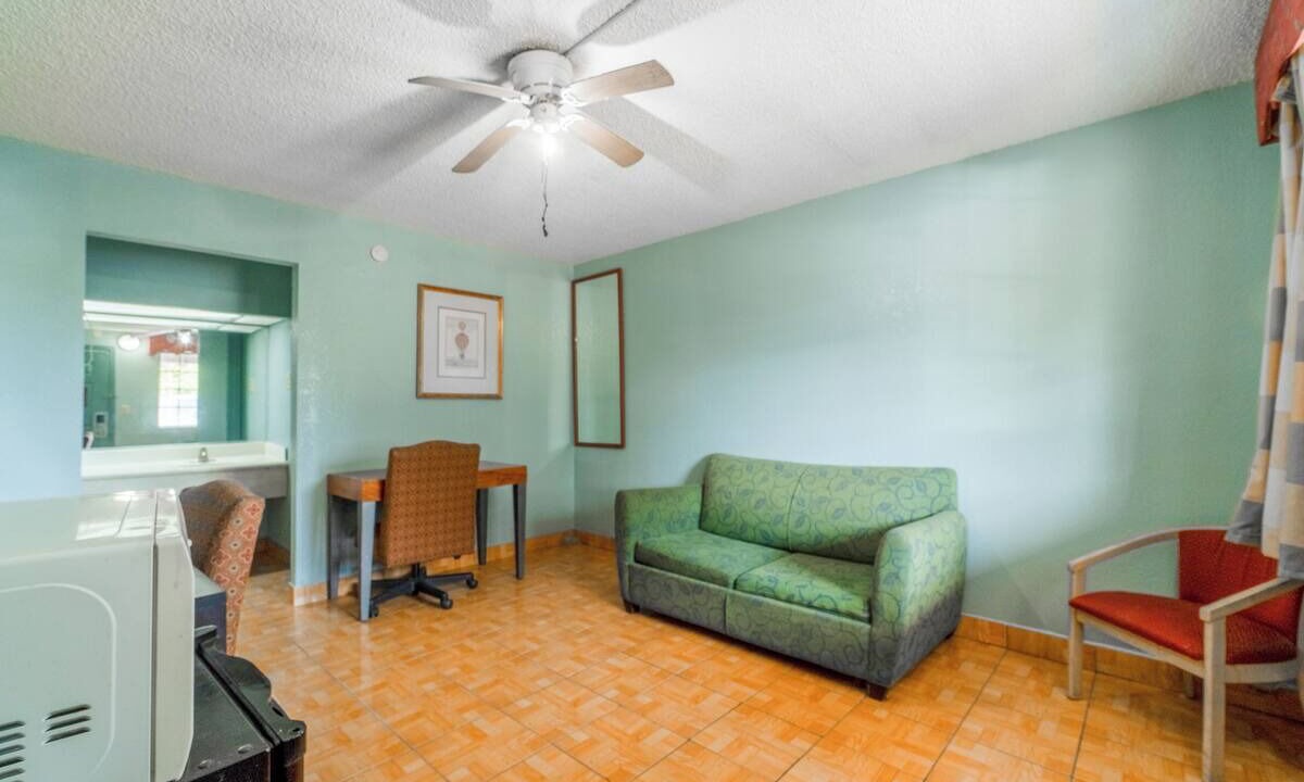 Photo of Bedroom in Harlingen