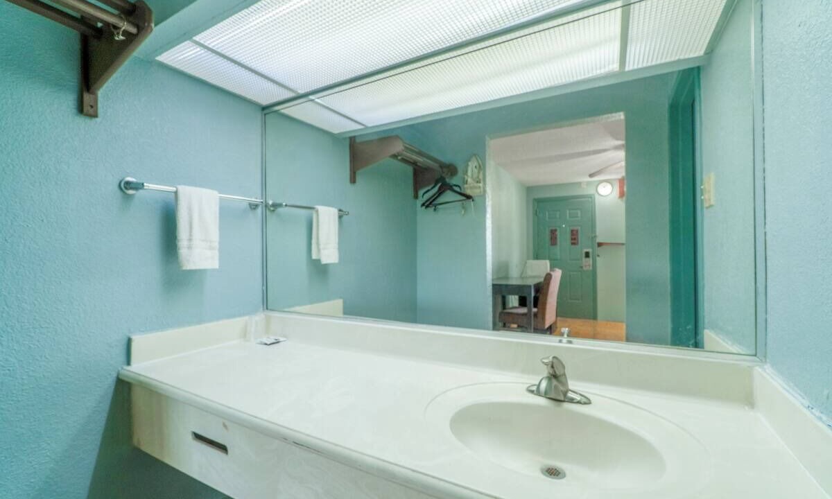 Photo of Bathroom in Harlingen